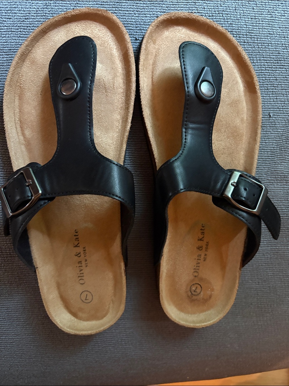 Olivia & Kate Black Leather Thong Sandals